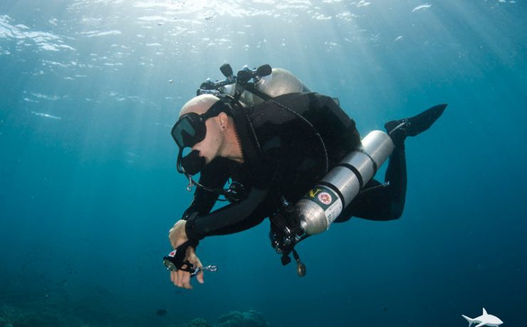 Sidemount Diving Sipadan Seaventures